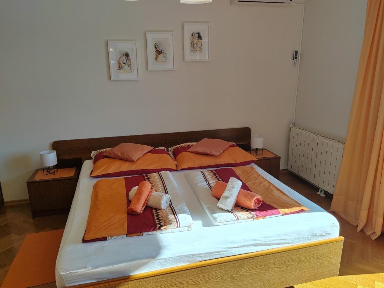 Room'S Brica Barbat na Rabu ภายนอก รูปภาพ