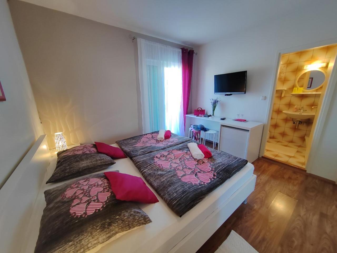 Room'S Brica Barbat na Rabu ภายนอก รูปภาพ